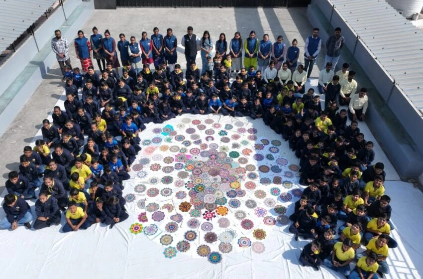 Largest Collage Painting – Rajkot (2018)