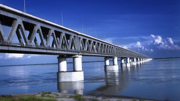The longest railway bridge in India