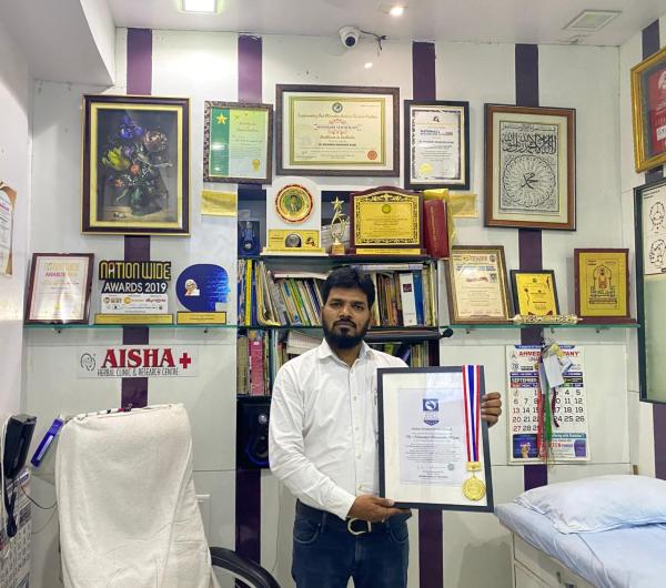 Dr. Mohammed Imranuddin Nizami Indian Humanitarian Awardee