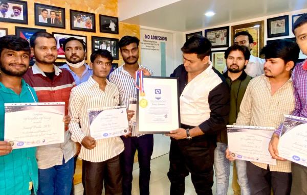 Prakash Vishwakarma Indian Humanitarian Award