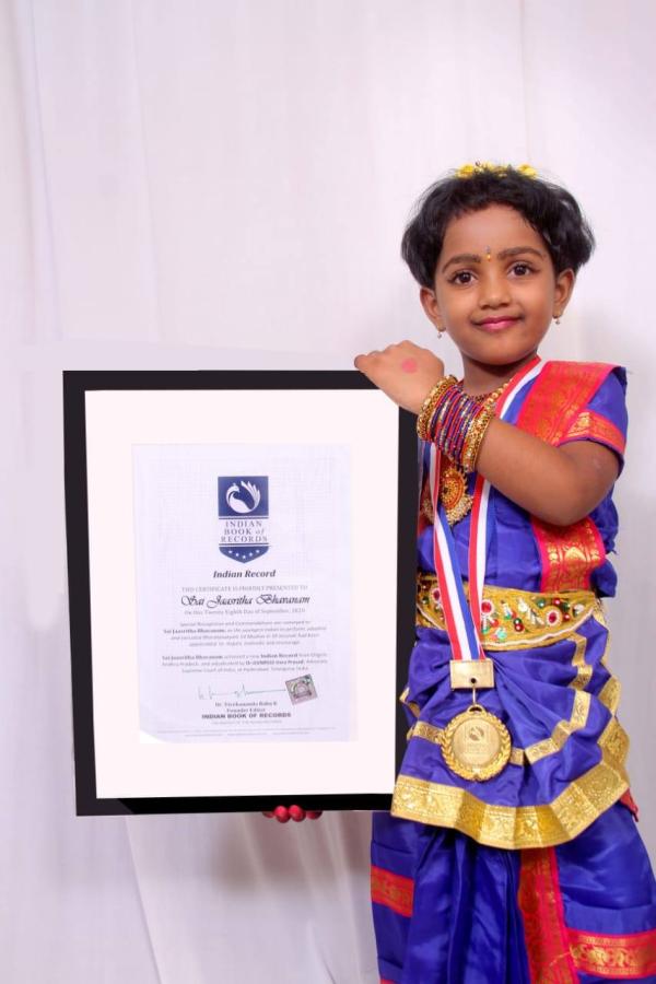 Sai Jaasritha Bhavanam Indian World Record